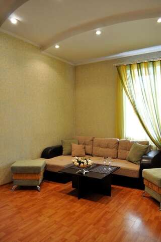 Апартаменты Apartment On Karbyshewa 1 Гродно Апартаменты с 1 спальней-9